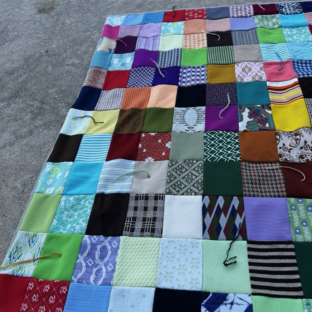 Vtg 1970's Polyester Double Knit Handmade Squares Blanket/Quilt‎ 48" X 58" - Picture 6 of 12